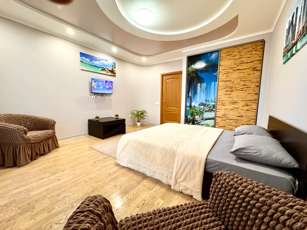 Квартира двухкомнатная в Самарском, 75 м², Самара — спальня, фото 22