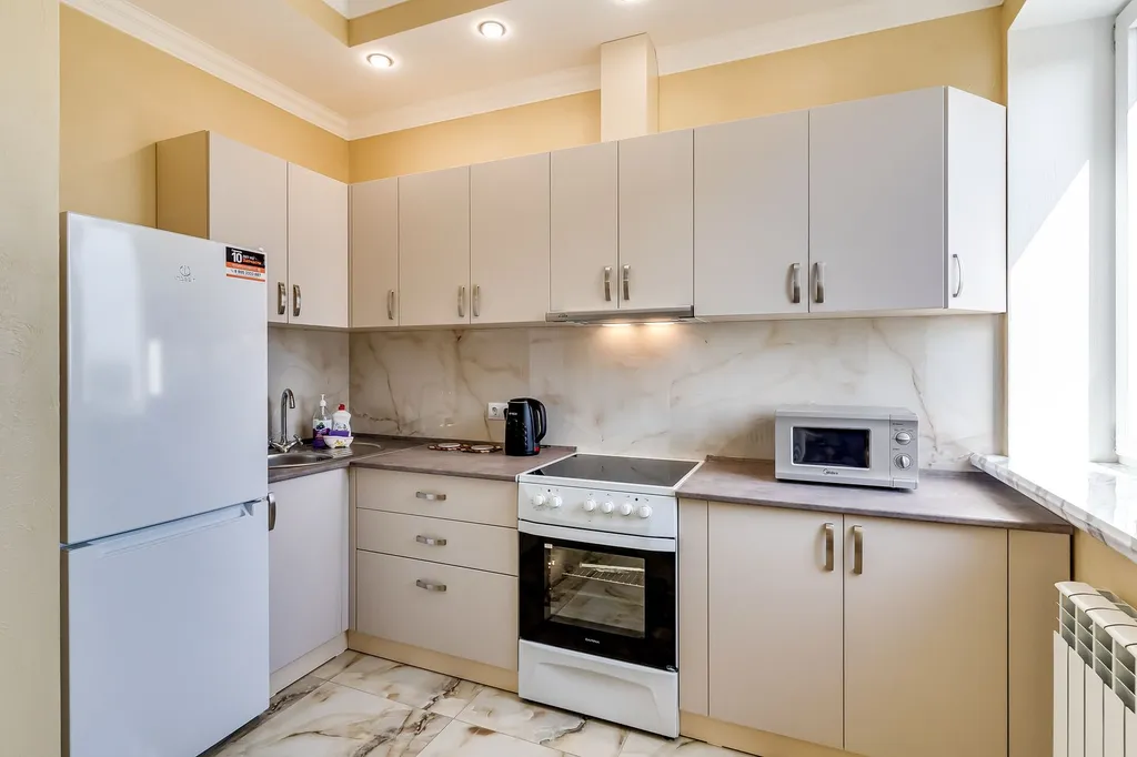 Квартира однокомнатная на проспекте Будённовском, 51 м², Ростов-на-Дону — кухня