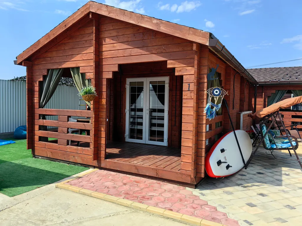 Уютный деревянный дом