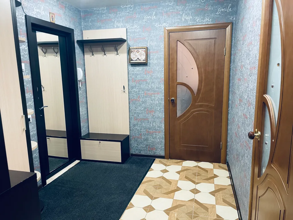 Квартира двухкомнатная на улице Юности, 58 м², Псков — фото 9
