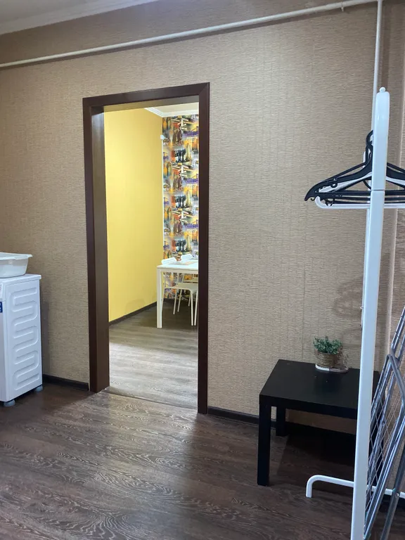 Квартира двухкомнатная на улице Бабушкина, 40 м², Таганрог — фото 9