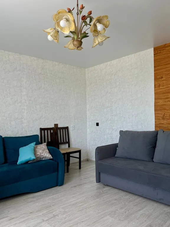 Квартира трёхкомнатная на улице Советской, 67 м², Янтарный — фото 9