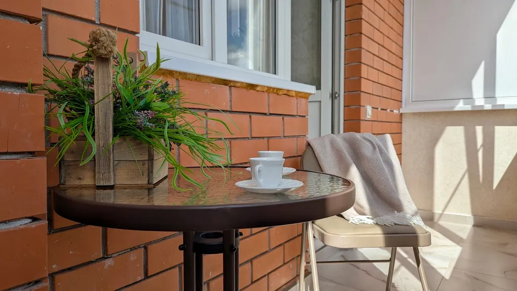 Квартира трёхкомнатная на улице Комарова, 75 м², Ессентуки — фото 31