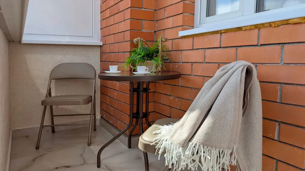 Квартира трёхкомнатная на улице Комарова, 75 м², Ессентуки — фото 7