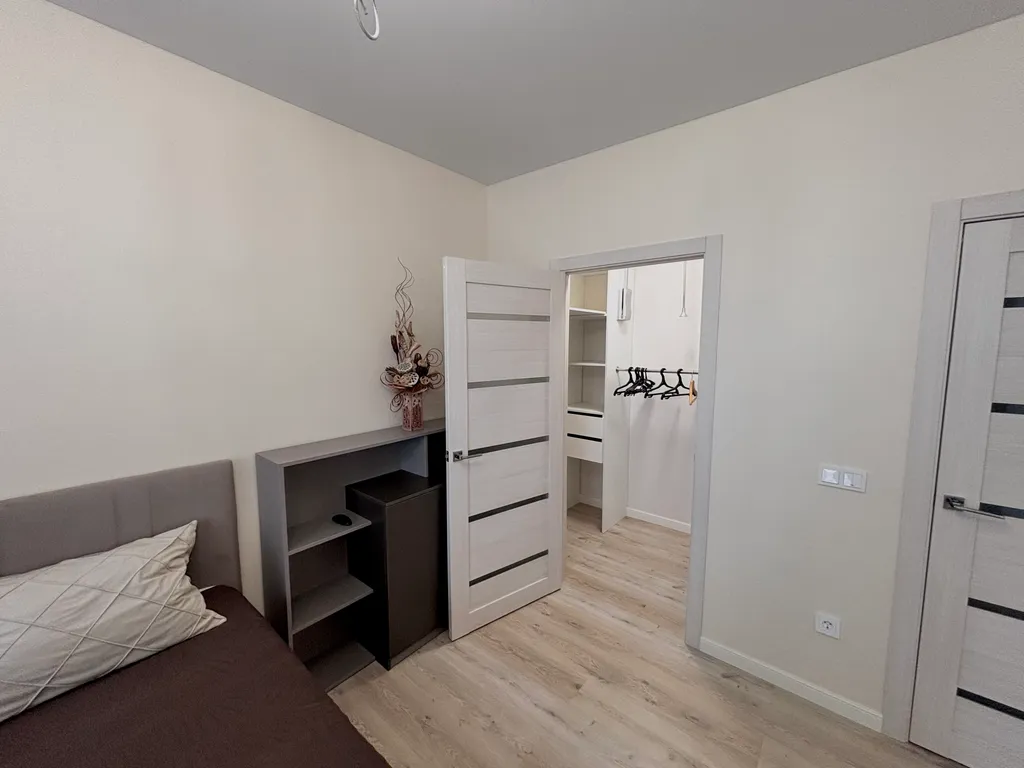 Квартира однокомнатная в Нижегородском, 40 м², Нижний Новгород — спальня, фото 4