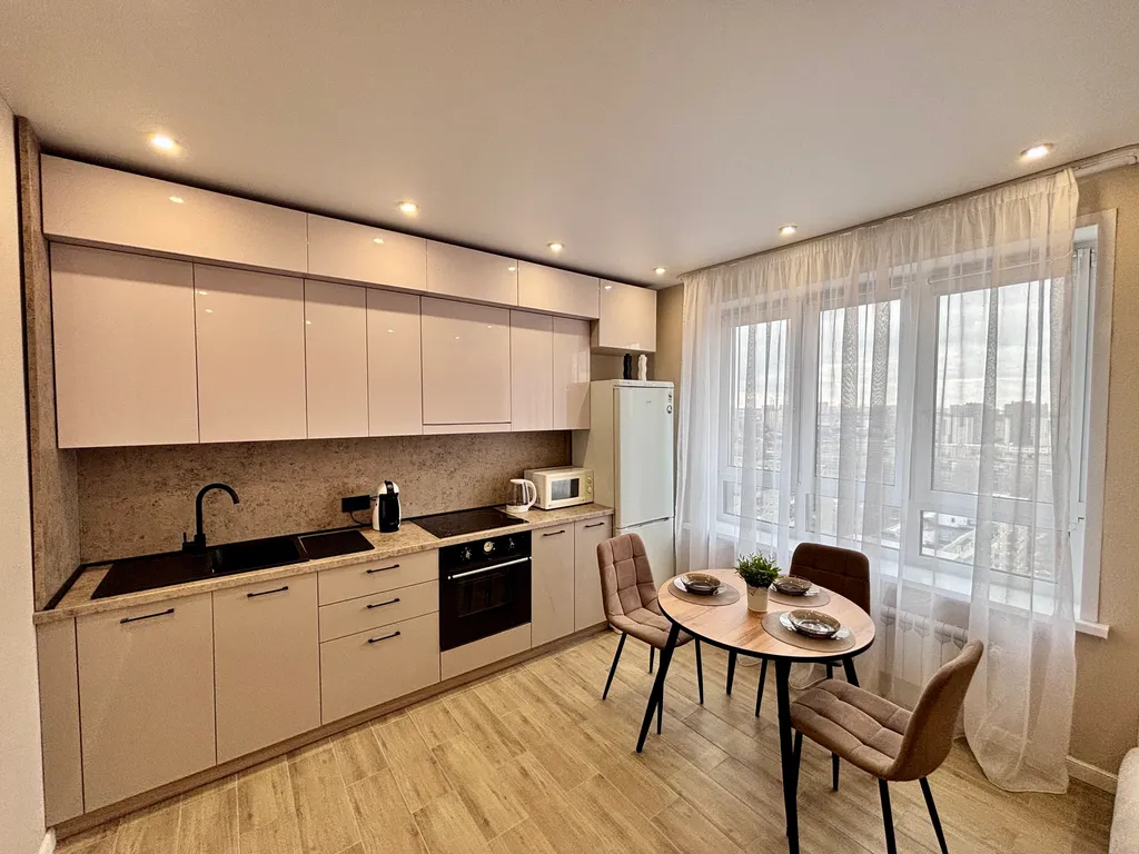 Квартира однокомнатная в Нижегородском, 40 м², Нижний Новгород — кухня, фото 4