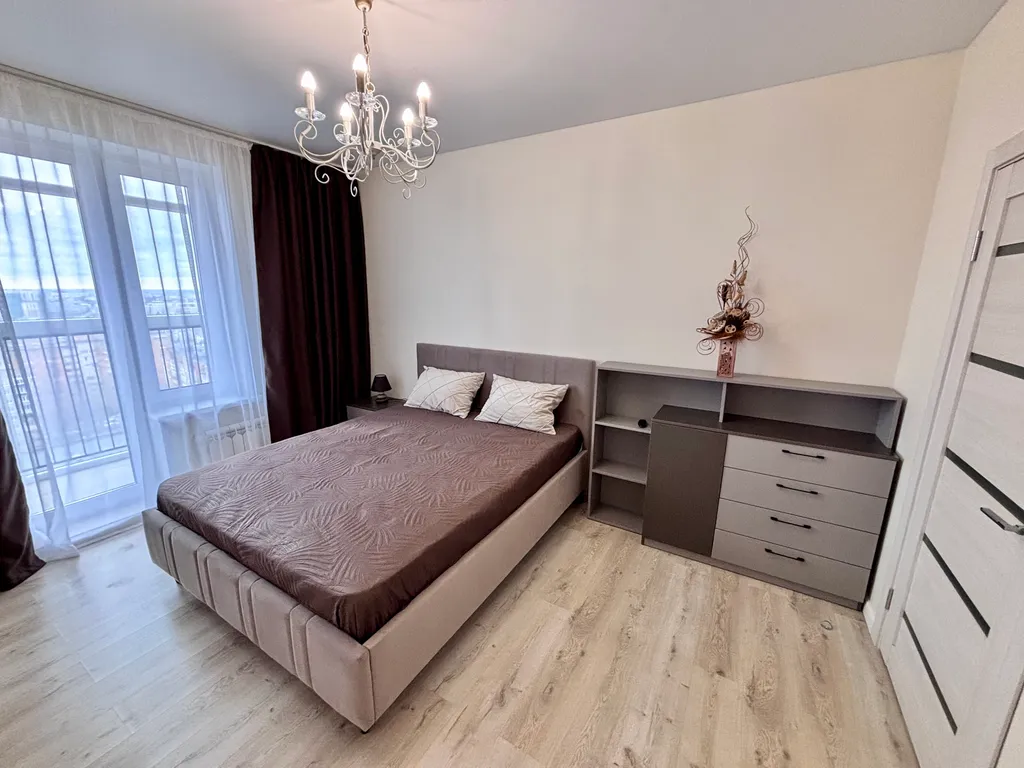 Квартира однокомнатная в Нижегородском, 40 м², Нижний Новгород — спальня, фото 2