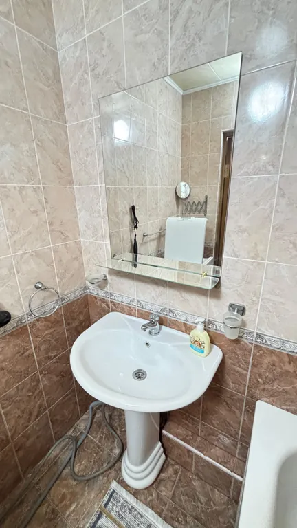 Квартира однокомнатная на улице 339-й Стрелковом Дивизии, 40 м², Ростов-на-Дону — ванная комната, фото 4