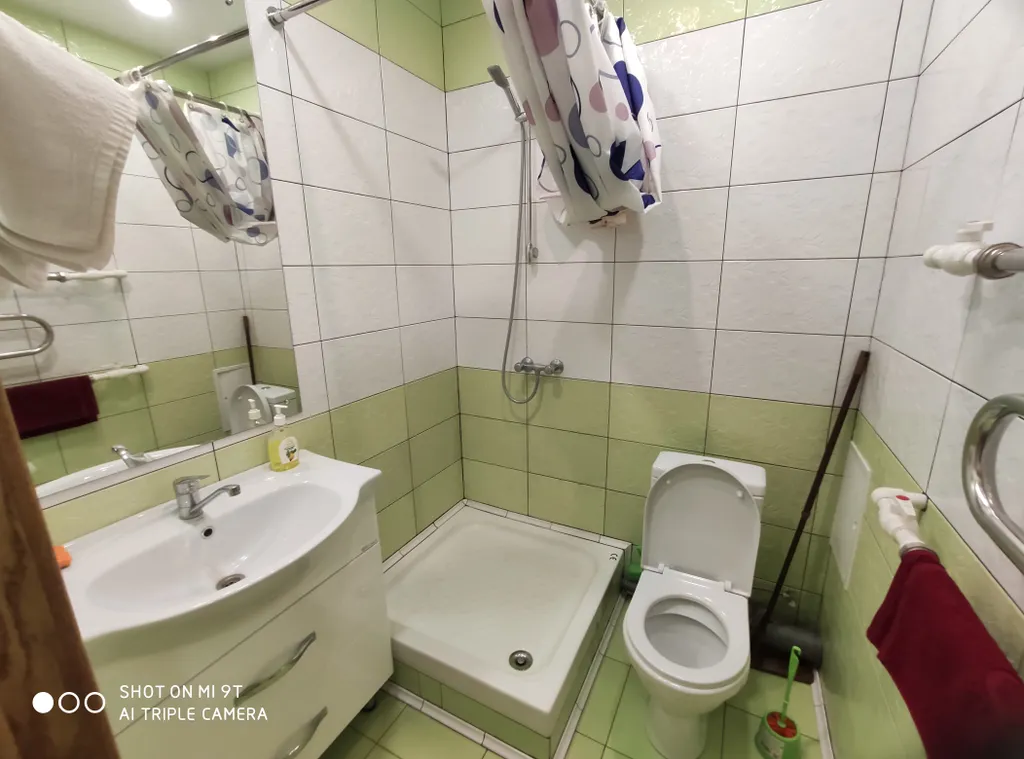 Студия однокомнатная на улице Ставровской, 33 м², Владимир — ванная комната, фото 2