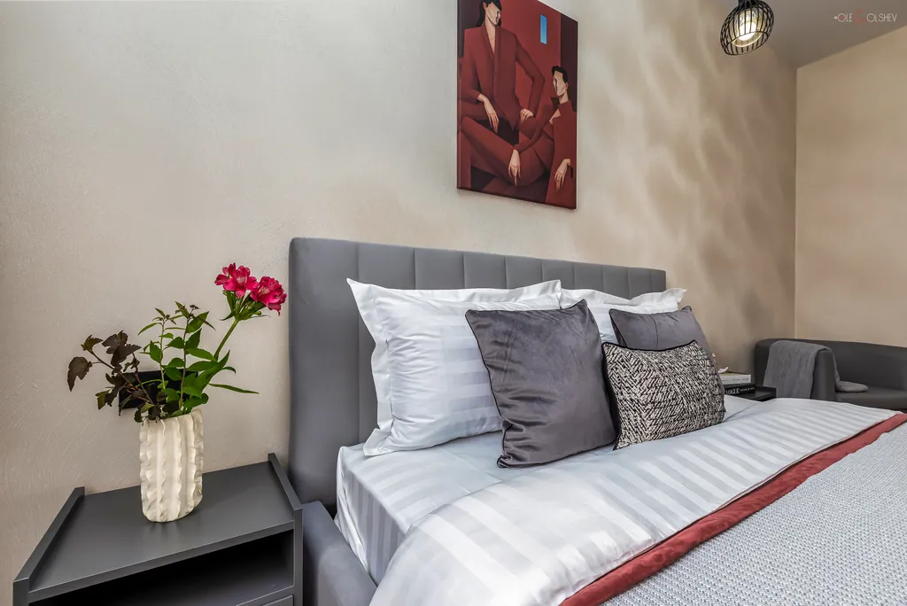 Квартира однокомнатная на улице Комарова, 38 м², Ессентуки — спальня, фото 5