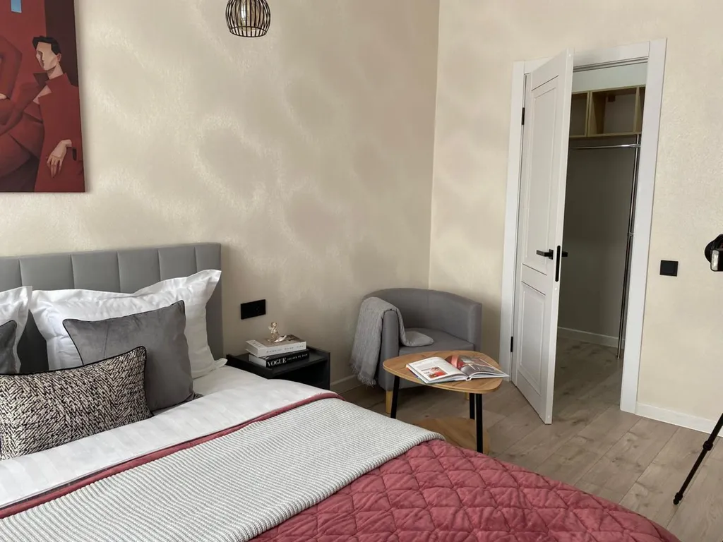 Квартира однокомнатная на улице Комарова, 38 м², Ессентуки — спальня, фото 4
