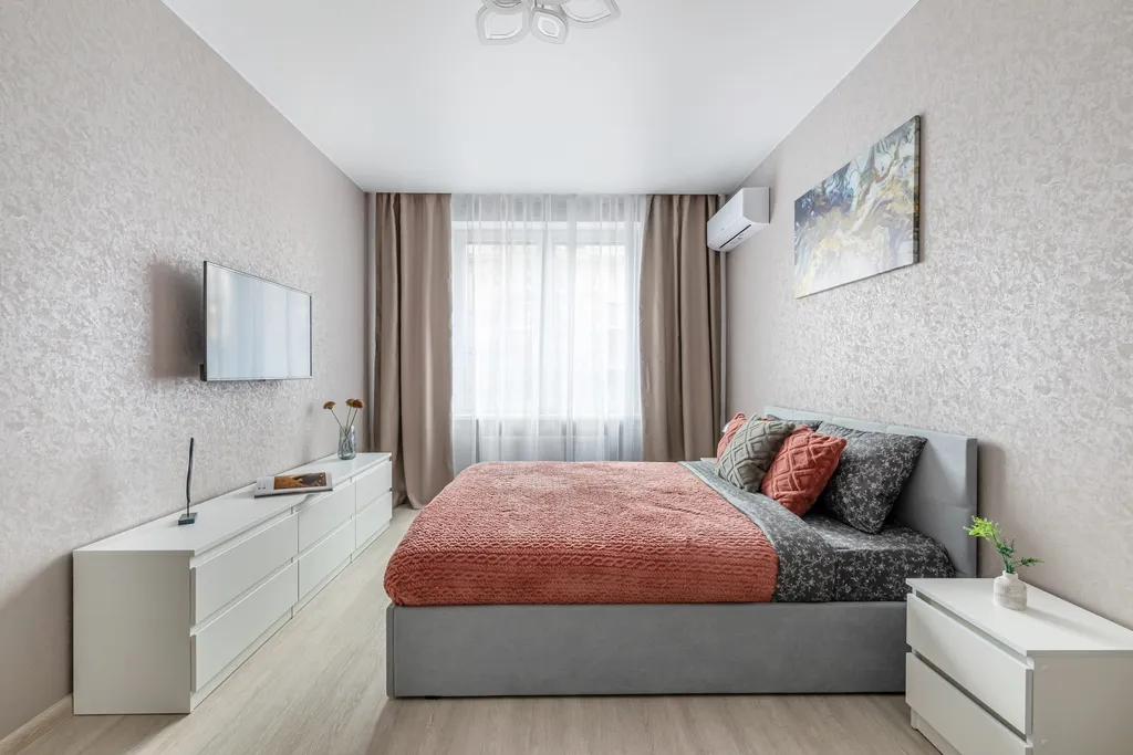 Квартира однокомнатная в Советском, 48 м², Казань — спальня, фото 2