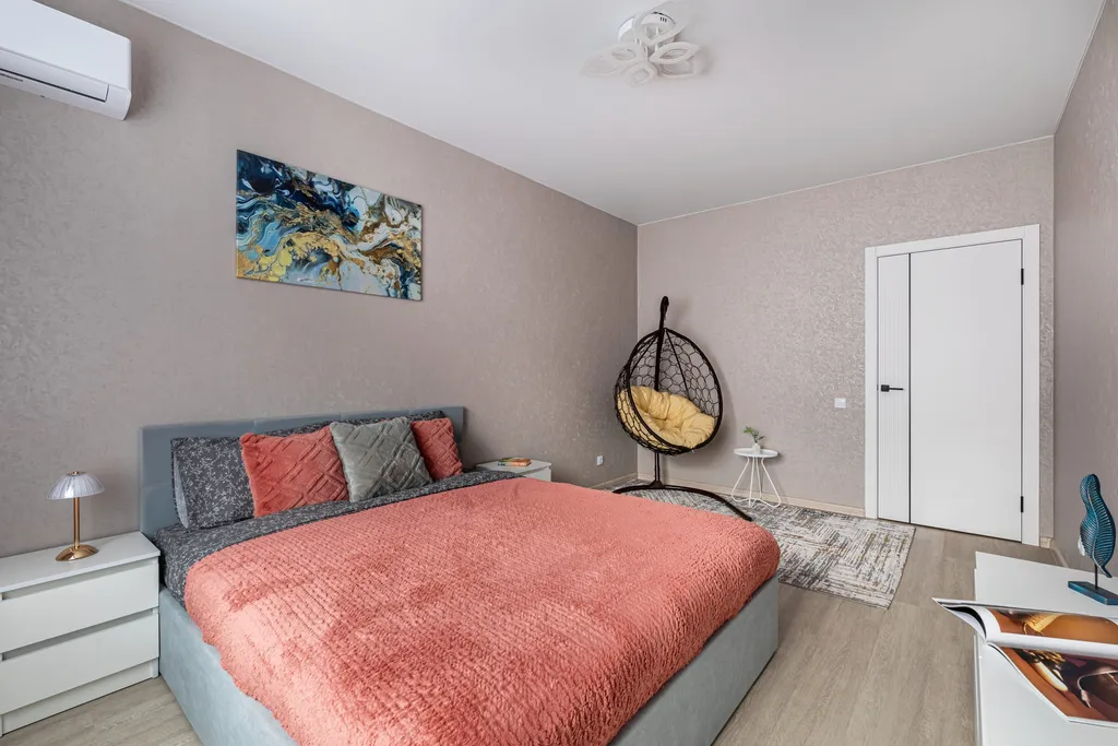 Квартира однокомнатная в Советском, 48 м², Казань — спальня, фото 4