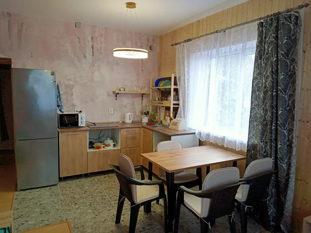Таунхаус 5-местный в село Зольном, 44 м², Жигулёвск — кухня