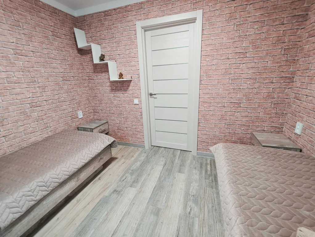 Квартира трёхкомнатная на улице Текстильной, 75 м², Шахты — фото 6