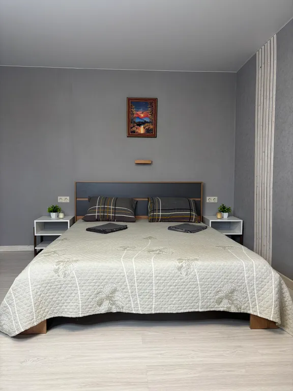 Квартира двухкомнатная в Пушкинском, 60 м², Шушары — спальня, фото 3