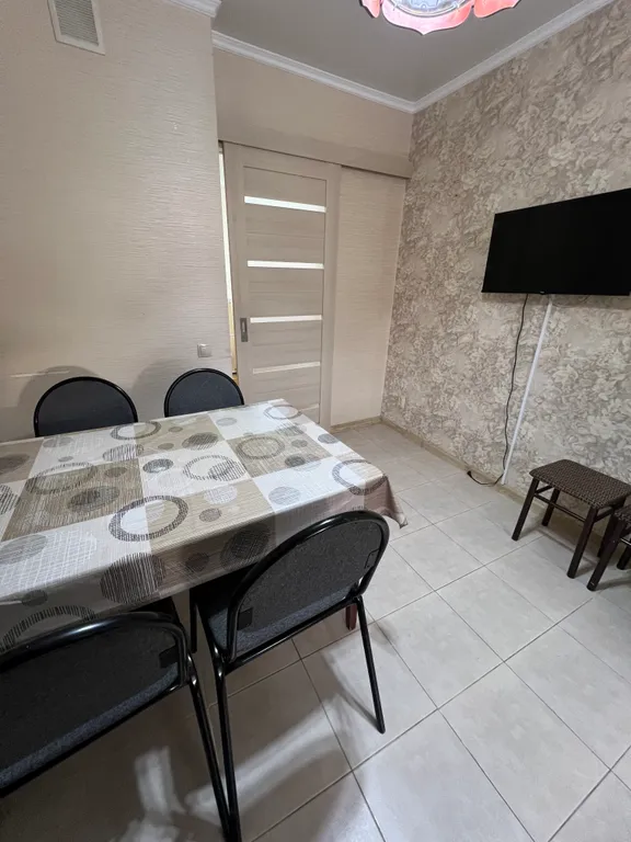 Квартира трёхкомнатная на улице Крайнего, 70 м², Пятигорск — фото 23