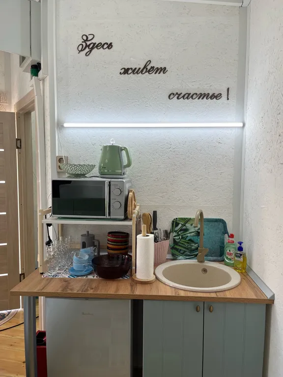 Домик у Моря отдельно стоящий - парковка, детский уголок, зона отдыха