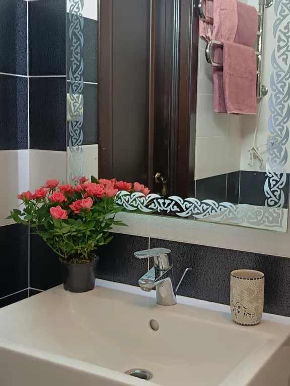 Квартира однокомнатная на улице Революционной, 65 м², Геленджик — фото 5