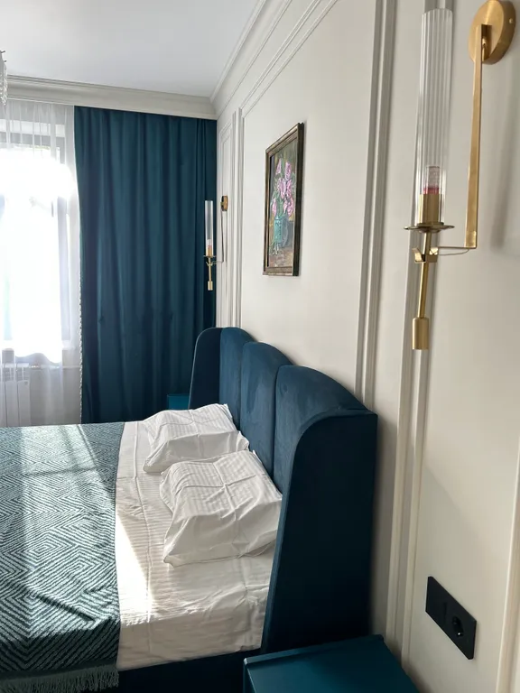 Квартира двухкомнатная на улице Куйбышева, 50 м², Кисловодск — спальня, фото 7