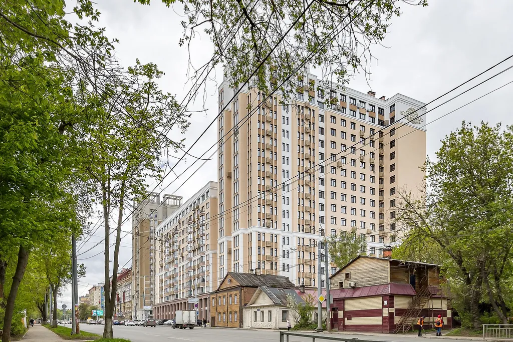 Квартира однокомнатная у Горьковской, в Кузнечихе, 55 м², Нижний Новгород — двор, фото 6