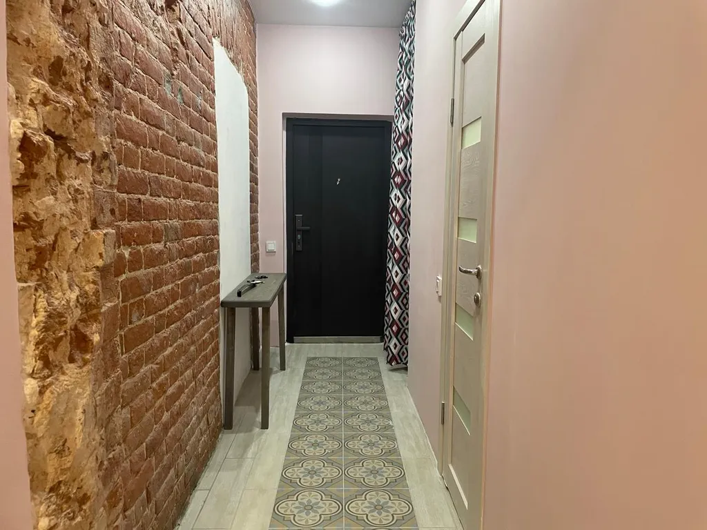 Студия однокомнатная на площади Челюскинцеве, 30 м², Ярославль — фото 14