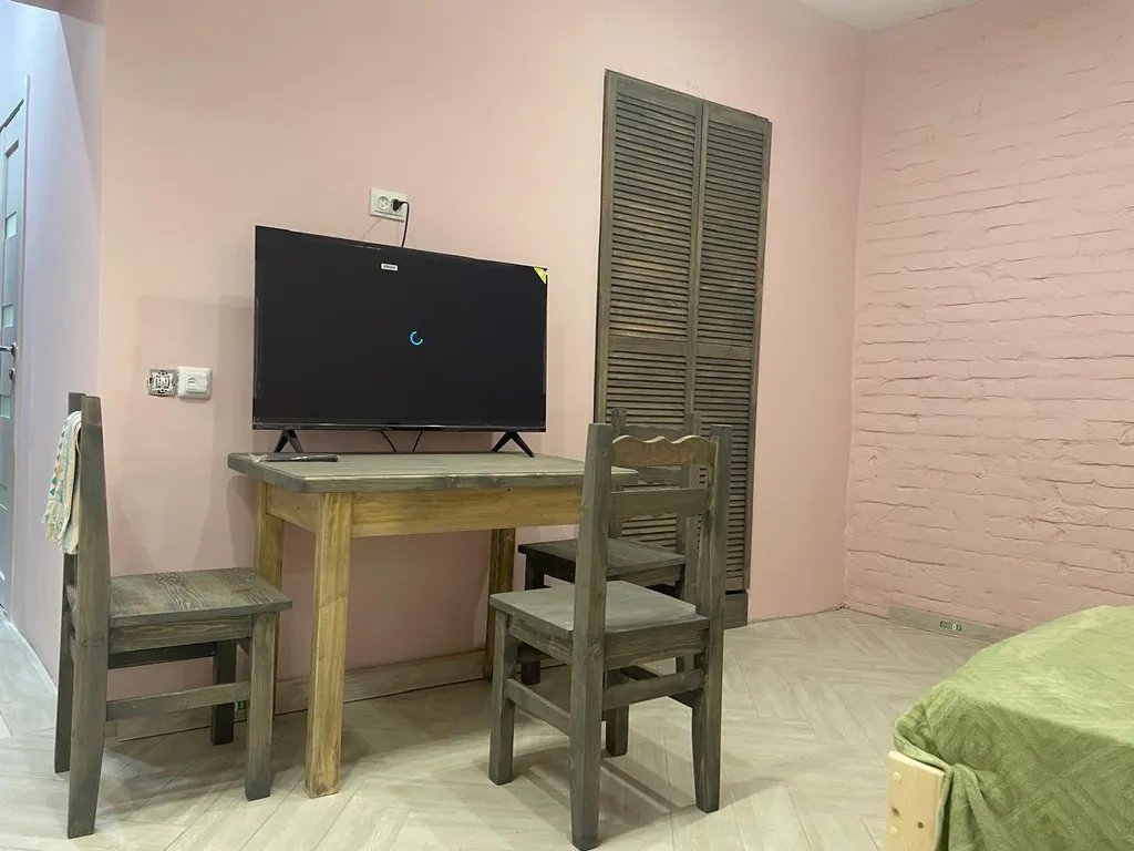 Студия однокомнатная на площади Челюскинцеве, 30 м², Ярославль — спальня, фото 2