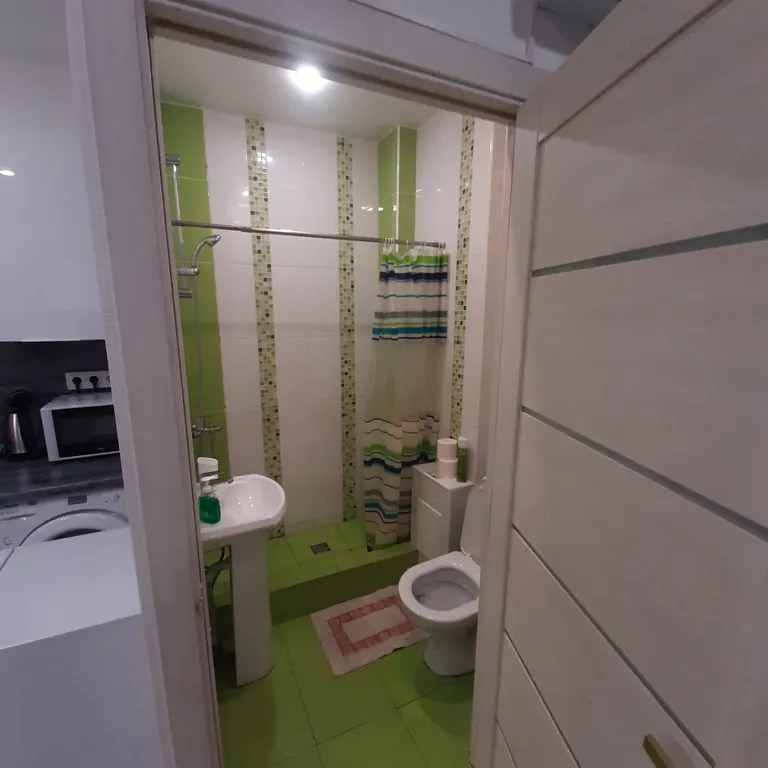 Студия однокомнатная у метро Петровский парк, 21 м², Москва — ванная комната, фото 2