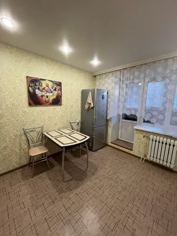Квартира двухкомнатная на улице Симанина, 58 м², Дивеево — кухня, фото 2