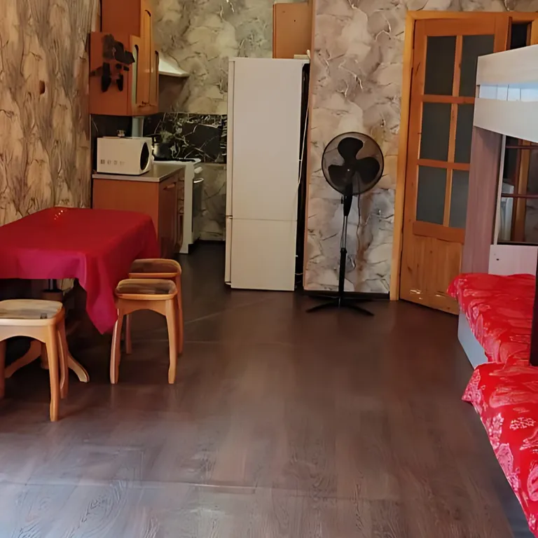 Дом 8-местный на улице Л. Некрасова, 128 м², Балтийск — спальня, фото 6