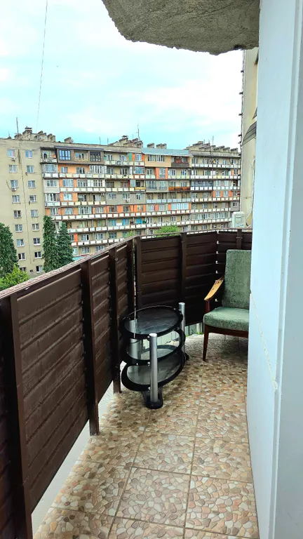 Квартира трёхкомнатная на улице Коцоева, 82 м², Владикавказ — вид из окна, фото 8