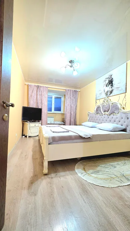 Квартира трёхкомнатная на улице Коцоева, 82 м², Владикавказ — спальня