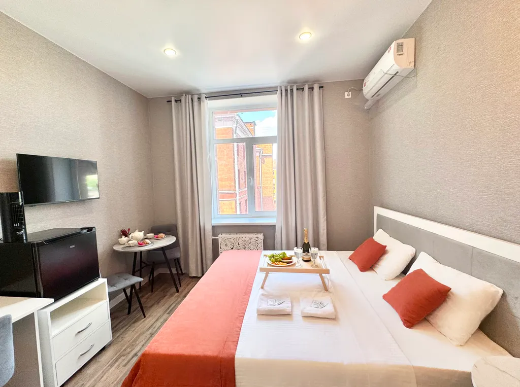 Двухместный номер с 1 кроватью престиж — Metro Rooms, фото 1 из 5