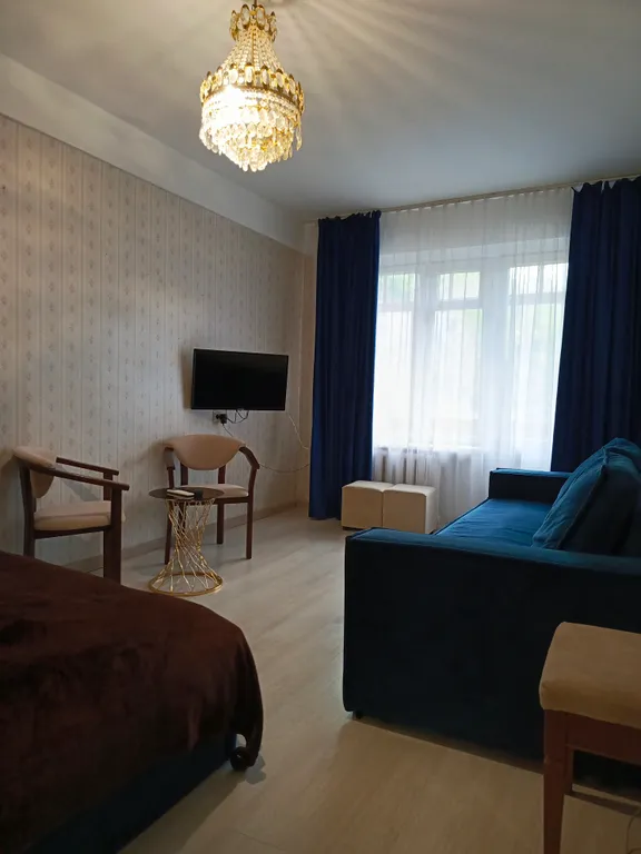 Квартира однокомнатная на улице Андрея Губина, 40 м², Кисловодск — спальня, фото 3