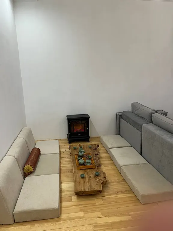 Квартира двухкомнатная на улице Белинского, 60 м², Томск — фото 7