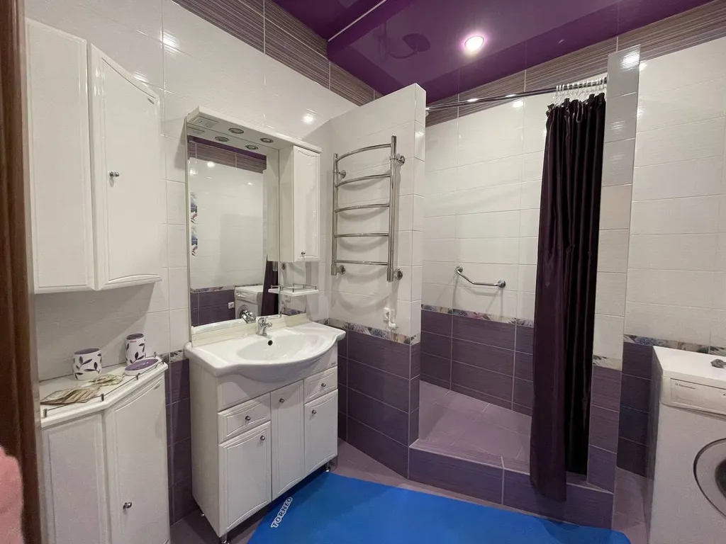 Квартира трёхкомнатная в Самарском, 120 м², Самара — ванная комната, фото 2
