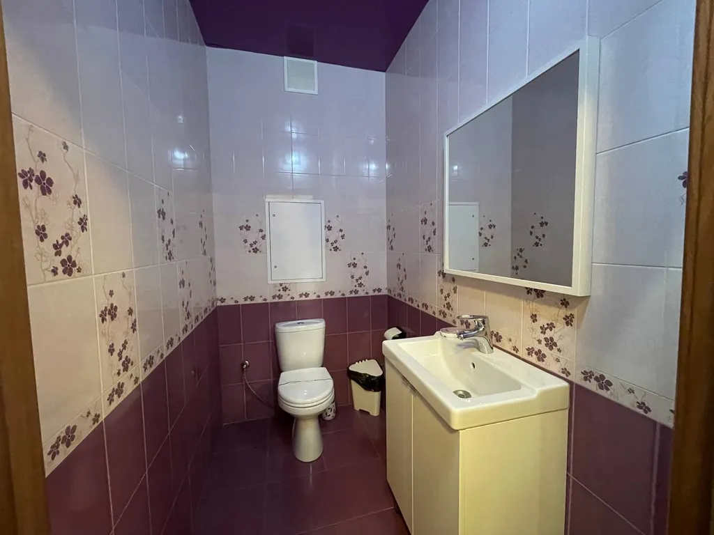 Квартира трёхкомнатная в Самарском, 120 м², Самара — ванная комната, фото 3