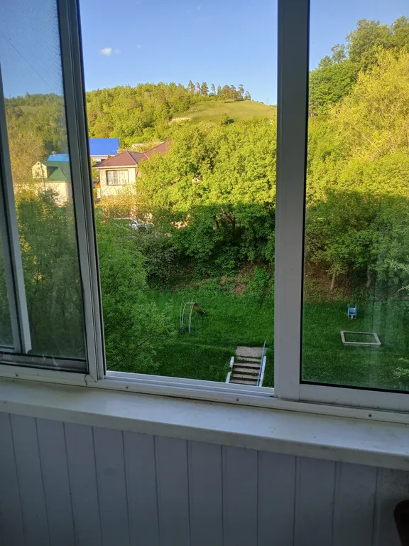 Квартира двухкомнатная на улице Репина, 53 м², Жигулёвск — вид из окна