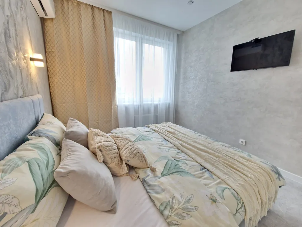 Квартира однокомнатная у Кировской, в Молитовке, 38 м², Нижний Новгород — спальня, фото 3