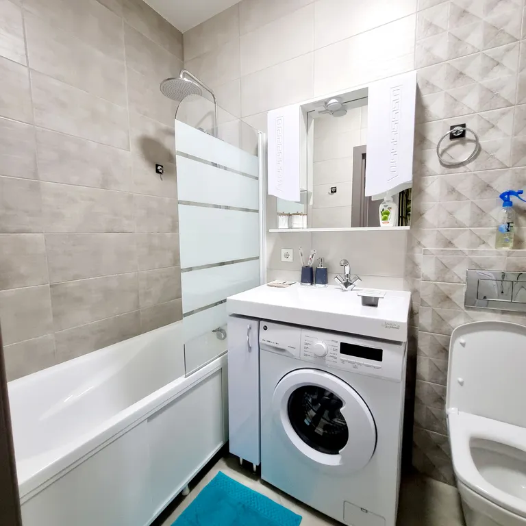 Квартира однокомнатная на проспекте Карла Маркса, 45 м², Каменск-Шахтинский — ванная комната, фото 2