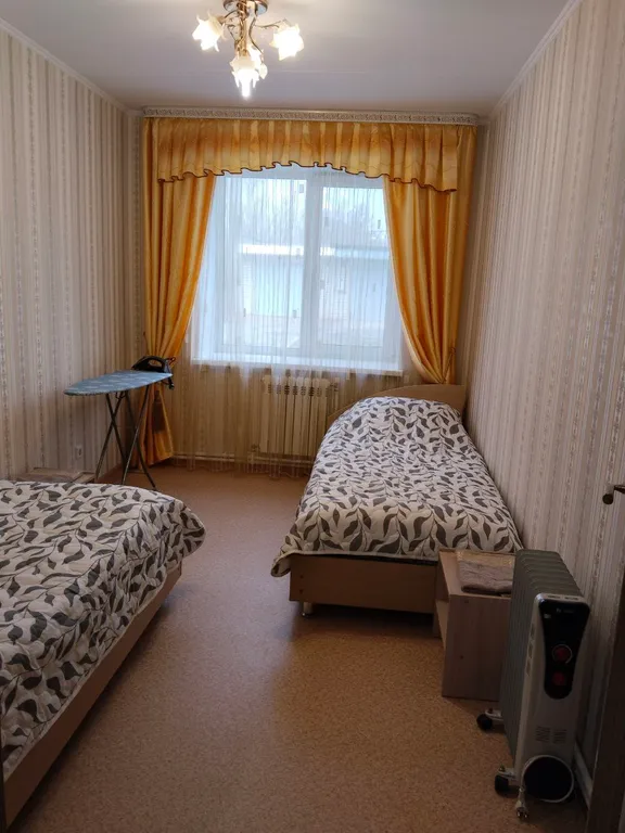 Квартира двухкомнатная на улице Симанина, 52 м², Дивеево — спальня, фото 3