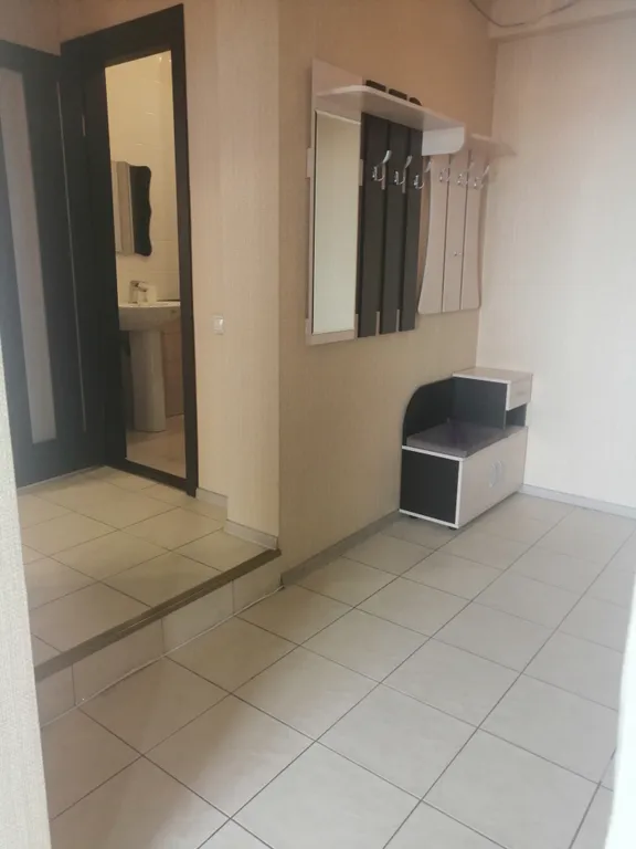 Квартира однокомнатная в Кировском, 50 м², Иркутск — фото 7