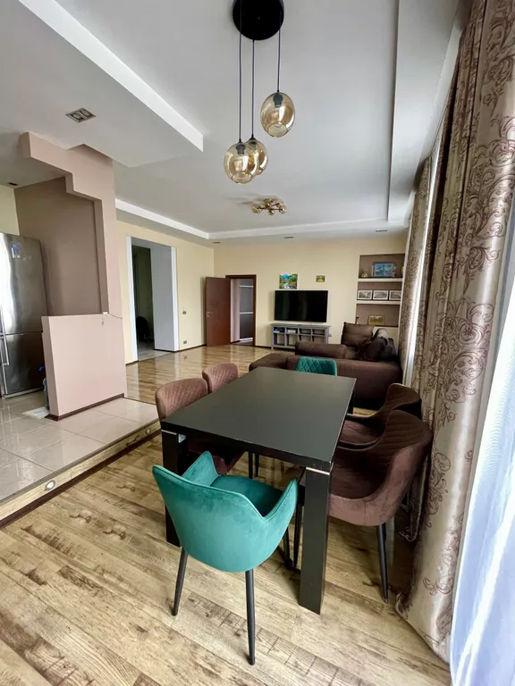 Квартира 4-комн в Фрунзенском, 103 м², Владивосток — фото 18