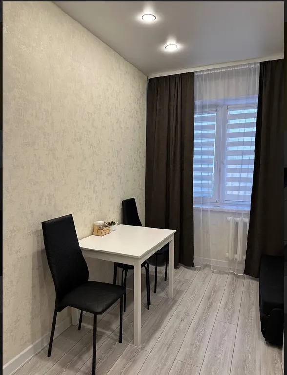 Квартира однокомнатная в Октябрьском, 40 м², Иркутск — кухня, фото 6