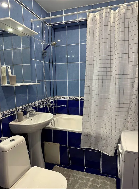 Квартира однокомнатная в Октябрьском, 40 м², Иркутск — ванная комната