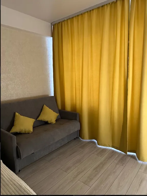 Квартира однокомнатная в Октябрьском, 40 м², Иркутск — спальня, фото 2