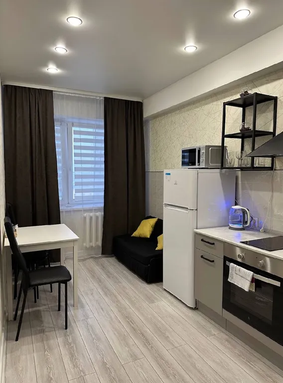 Квартира однокомнатная в Октябрьском, 40 м², Иркутск — кухня
