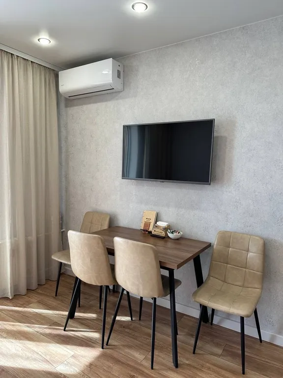 Квартира однокомнатная в Октябрьском, 40 м², Иркутск — кухня, фото 6