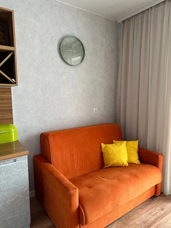 Квартира однокомнатная в Октябрьском, 40 м², Иркутск — спальня, фото 5