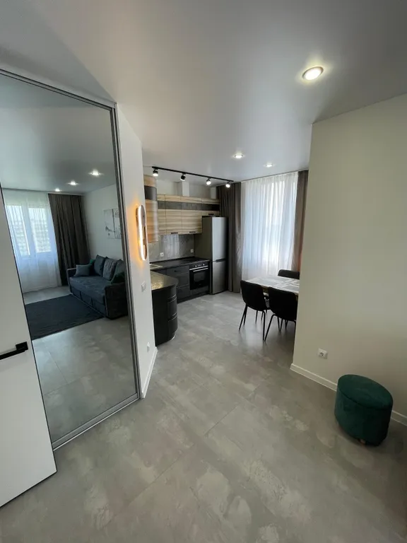 Квартира однокомнатная в Первореченском, 52 м², Владивосток — фото 19